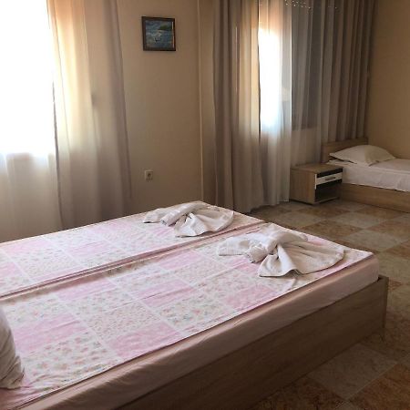 Stoyko'S Guest House ポモリエ エクステリア 写真